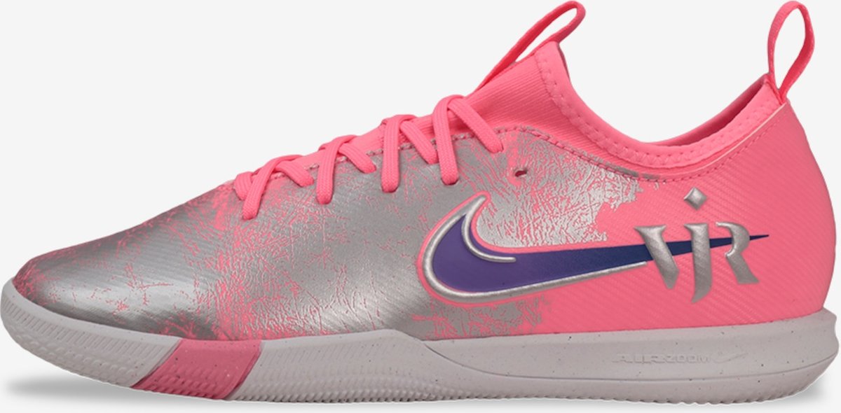 Imagem principal Chuteira Vini Jr Futsal Nike Mercurial Zoom Vapor 16 Academy Infantil Rosa Nike Rosa