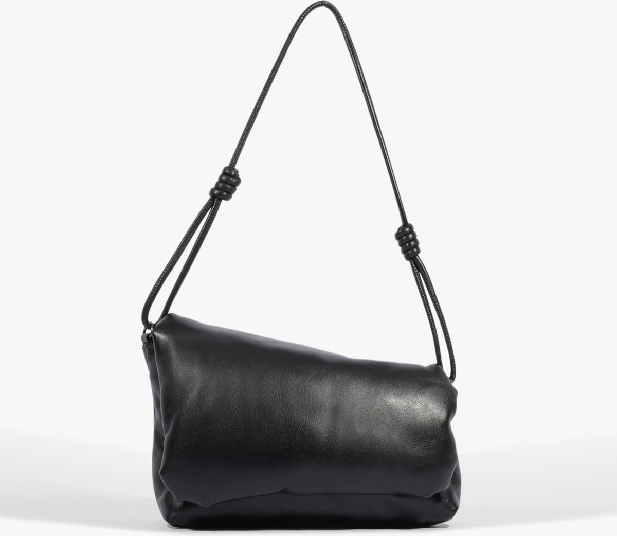 Imagem principal Bolsa Clutch Maite Couro Preta | Schutz Schutz BR Preto Schutz BR Preto