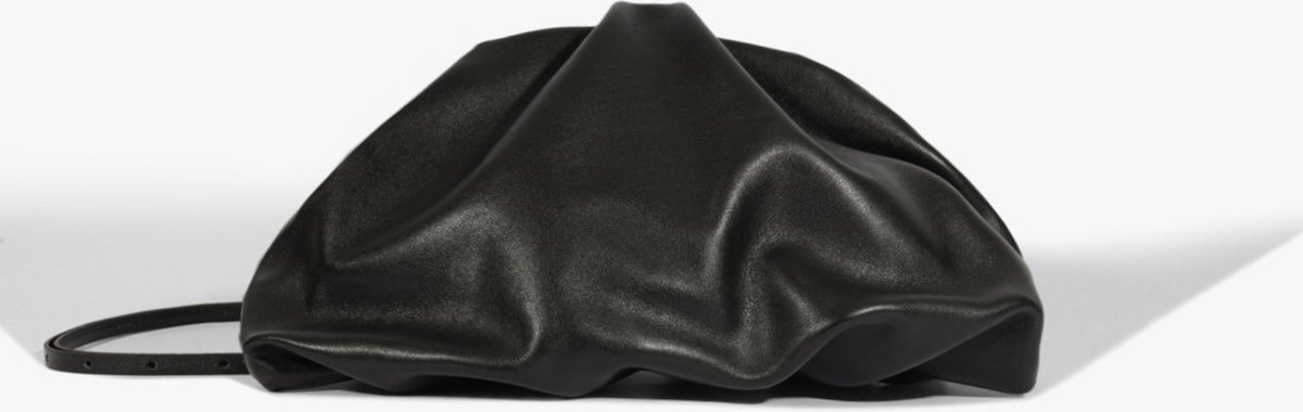 Imagem principal Bolsa Maxi Clutch Tiracolo Avril Couro Preta | Schutz Schutz BR Preto Schutz BR Preto