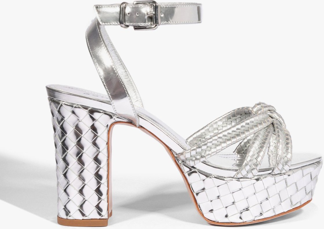 Imagem principal Sandália Salto Alto Tressê Schutz Prata Schutz Prata
