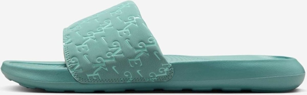 Chinelo Nike Victori One Feminino