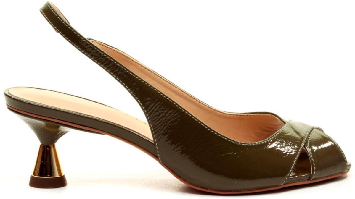 Slingback Couro Salto Baixo Cecconello 2705002-2
