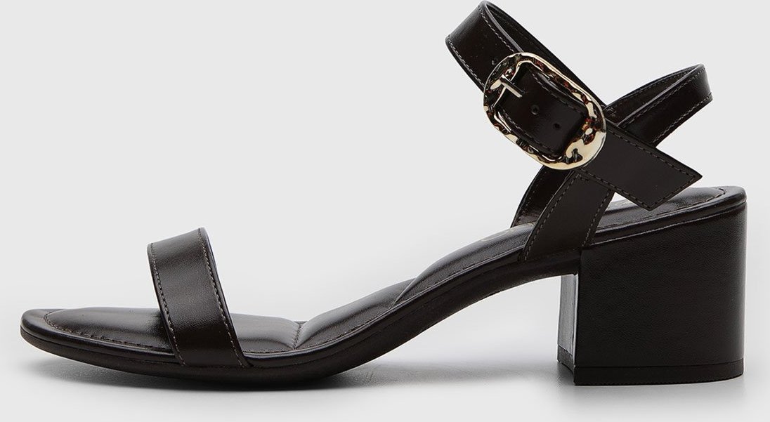 Imagem principal Sandália Feminina VIA UNO Salto Baixo Tiras marrom VIA UNO marrom