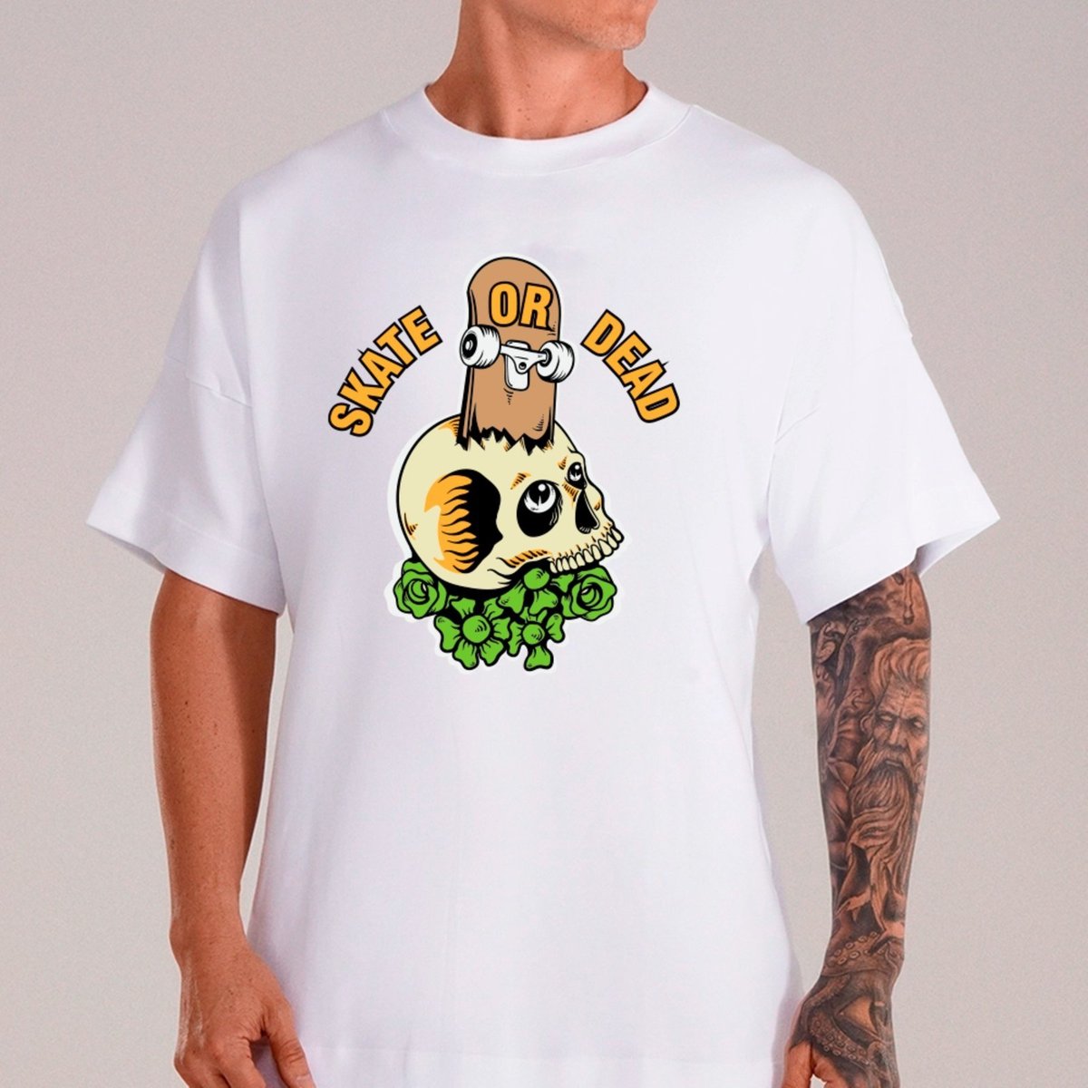 Imagem principal Camiseta Ousy Streetwear Skate or Dead Caveira Oversized Unissex preto ousy preto