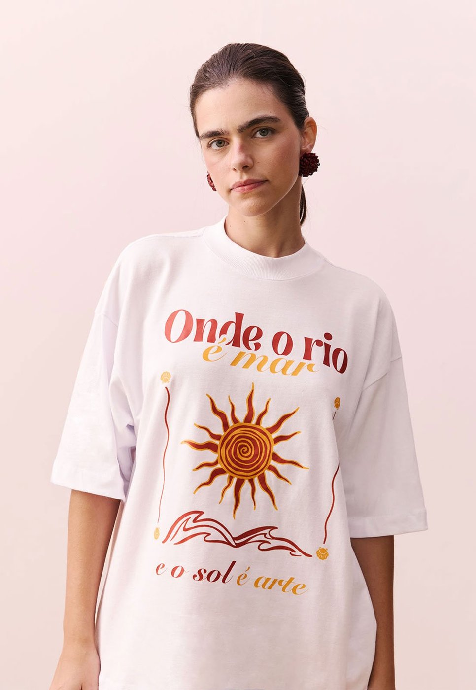 Camiseta CaCay Reta Rio é Mar Off-White