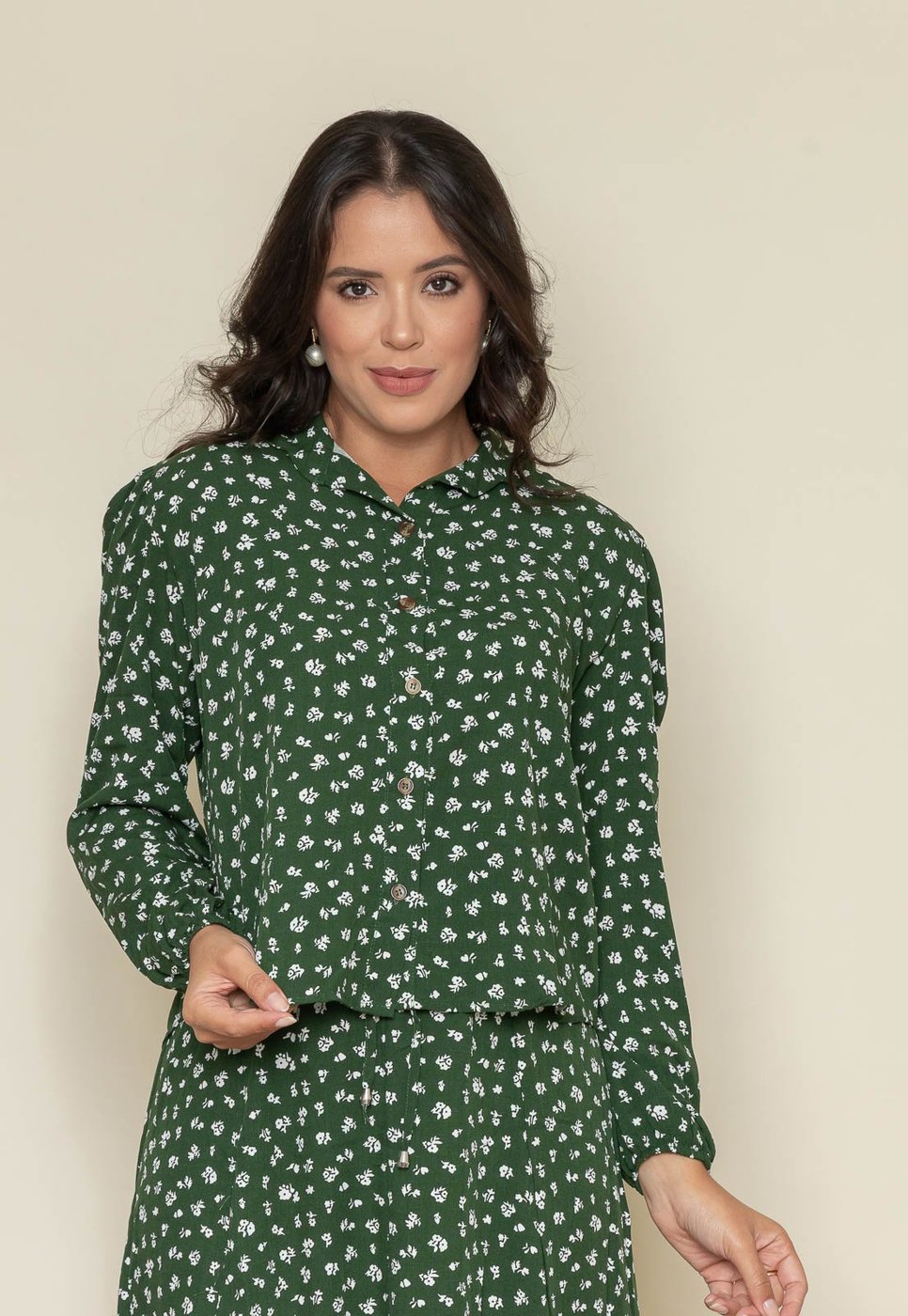 Camisa Aura Dani Manga Longa Viscolinho Floral