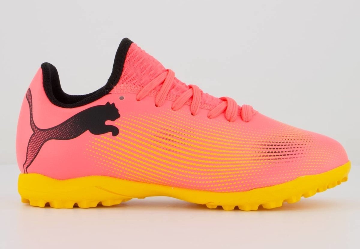 Imagem principal Chuteira Puma Future 7 Play IT PS BDP Futsal Juvenil rosa Puma rosa