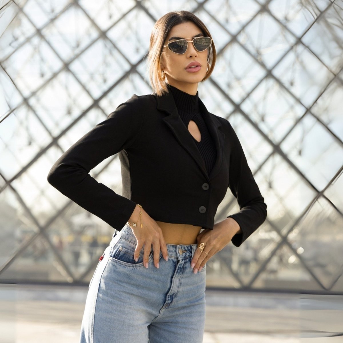 Blazer de Bandagem Cropped Feminina Revanche Bukavu