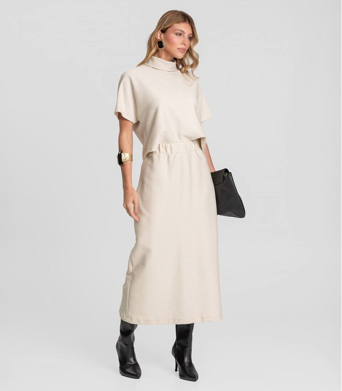 Saia Feminina Midi Moletinho Texturizado Dianna