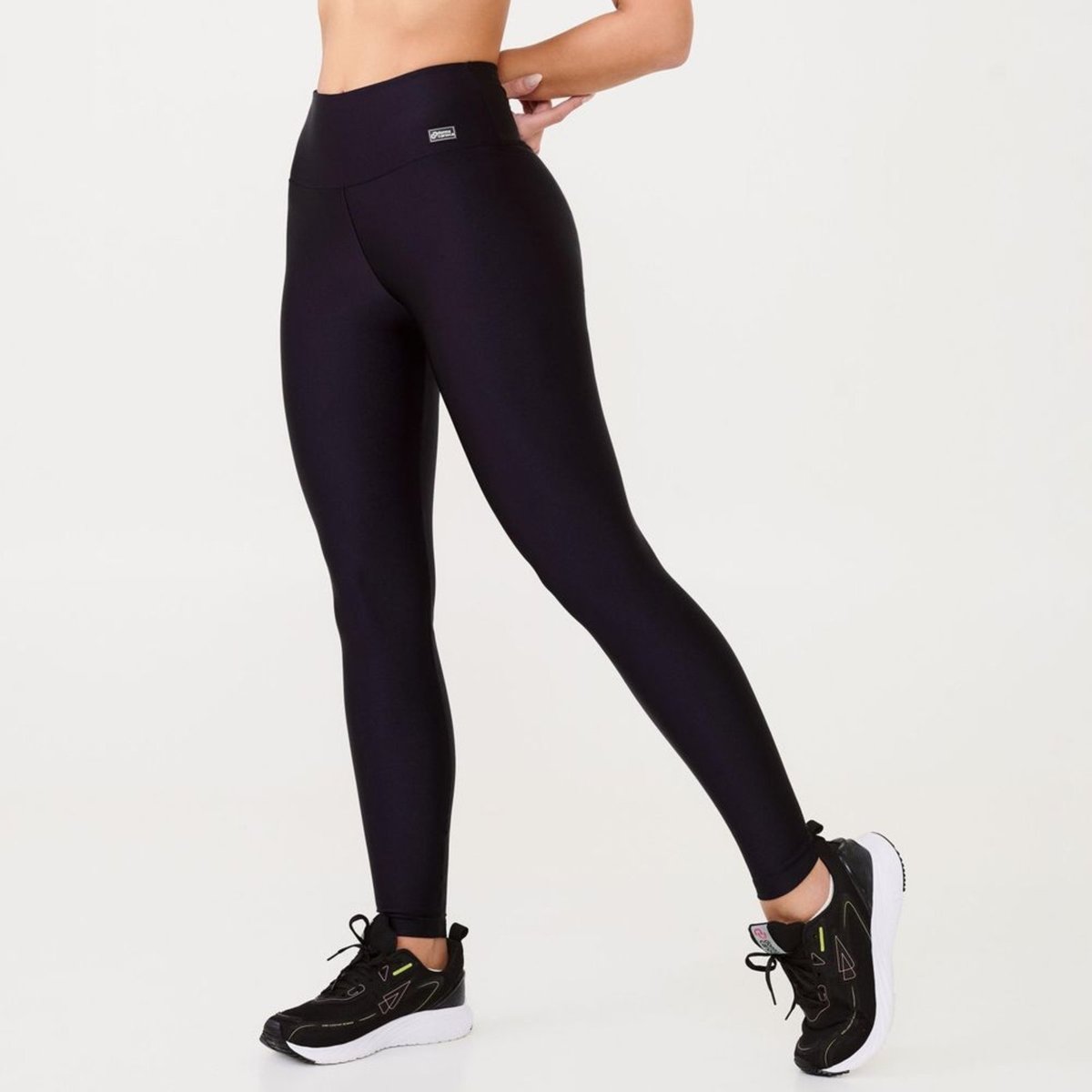 Legging Básica Preta Platinada