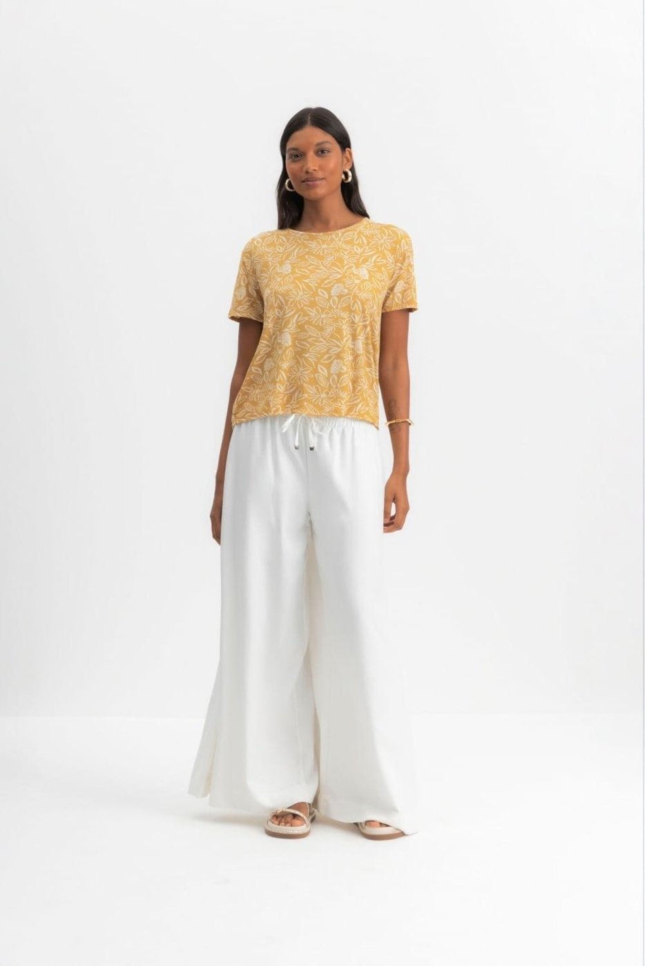 Blusa feminina floral Essendi