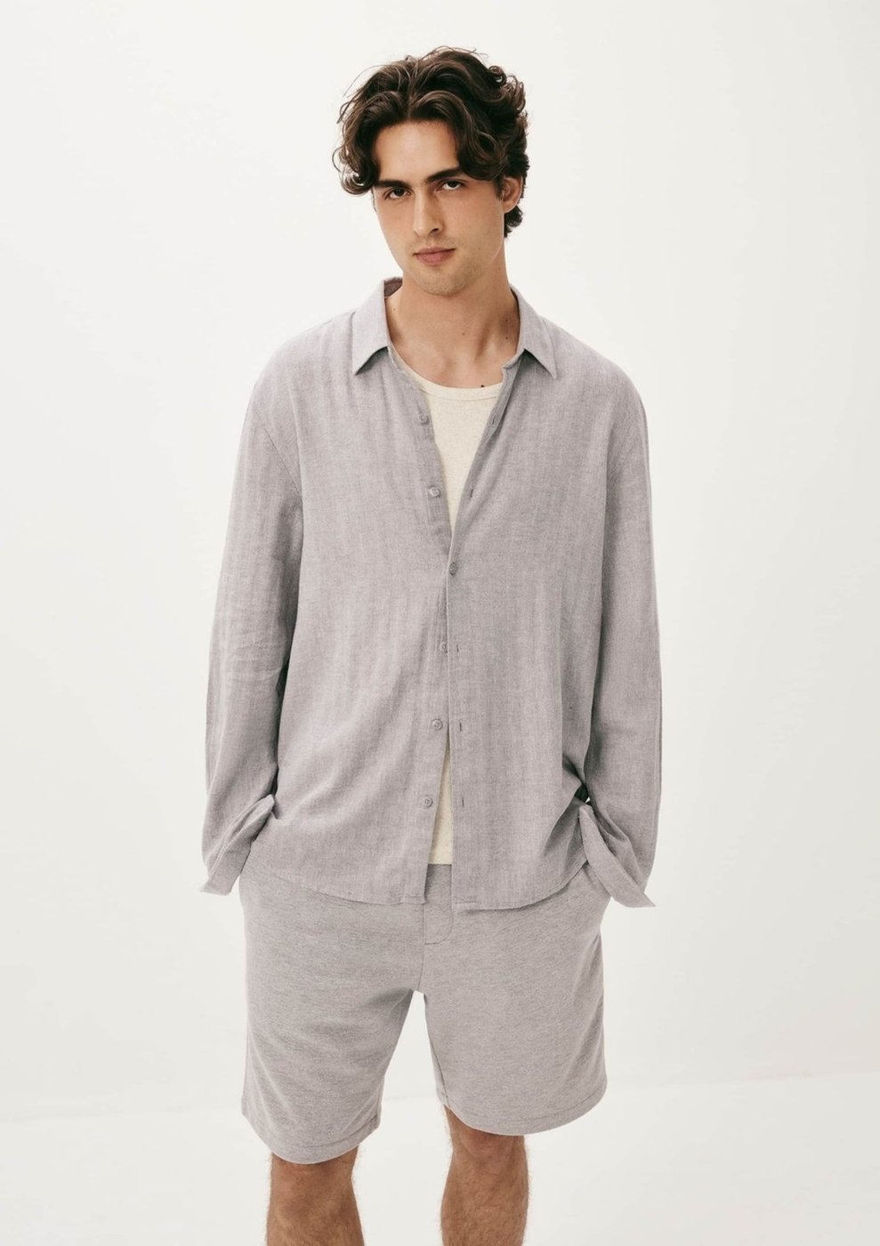 Imagem principal Camisa Masculina Regular Manga Longa Hering cinza Hering cinza