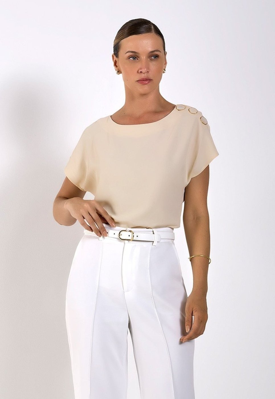 Imagem principal Blusa com Decote Canoa Aveia Britney Principessa bege Principessa bege