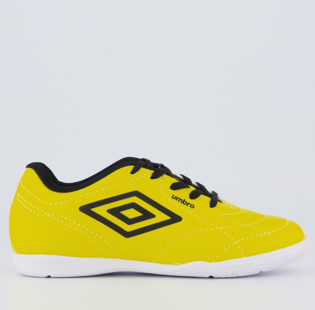 Imagem principal Chuteira Umbro Class Footballer Futsal Juvenil Amarela e Preta amarelo Umbro amarelo