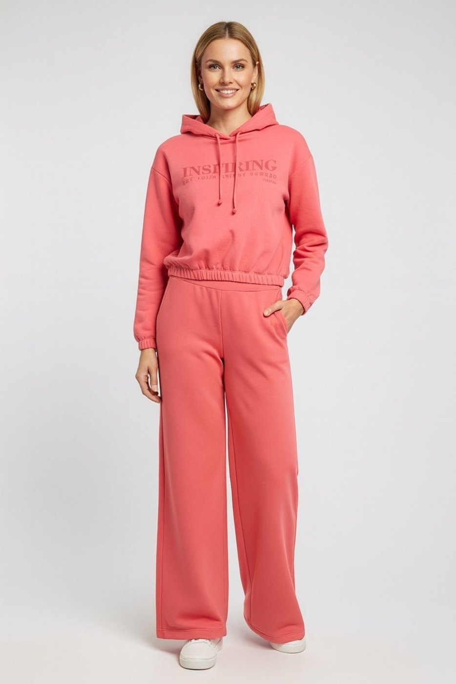 Imagem principal Conjunto Longo Feminino Com Capuz Marialícia laranja Marialícia laranja