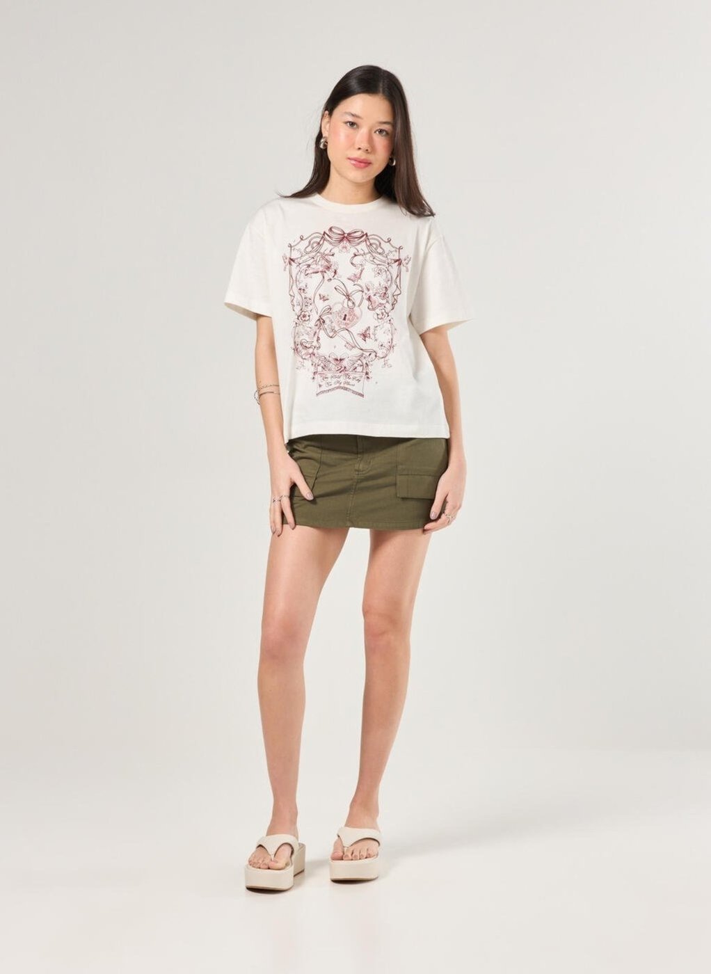 Short Saia Sarja Bolsos