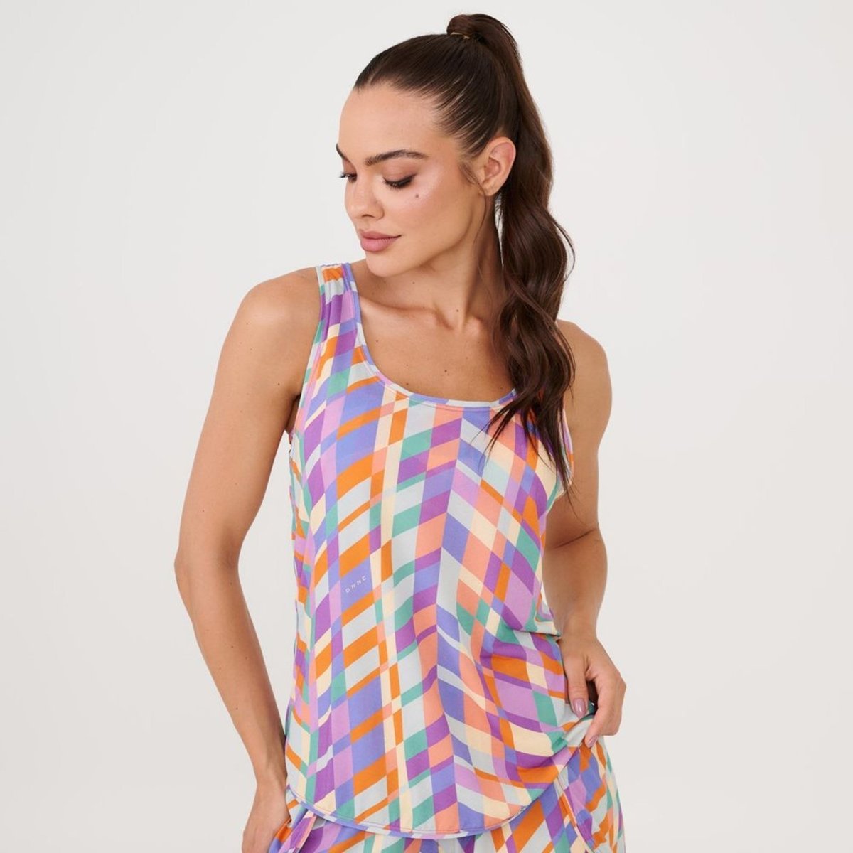 Imagem principal Regata Decote Costas Estampa Joyful Poliamida Soft Donna Carioca estampado Donna Carioca estampado