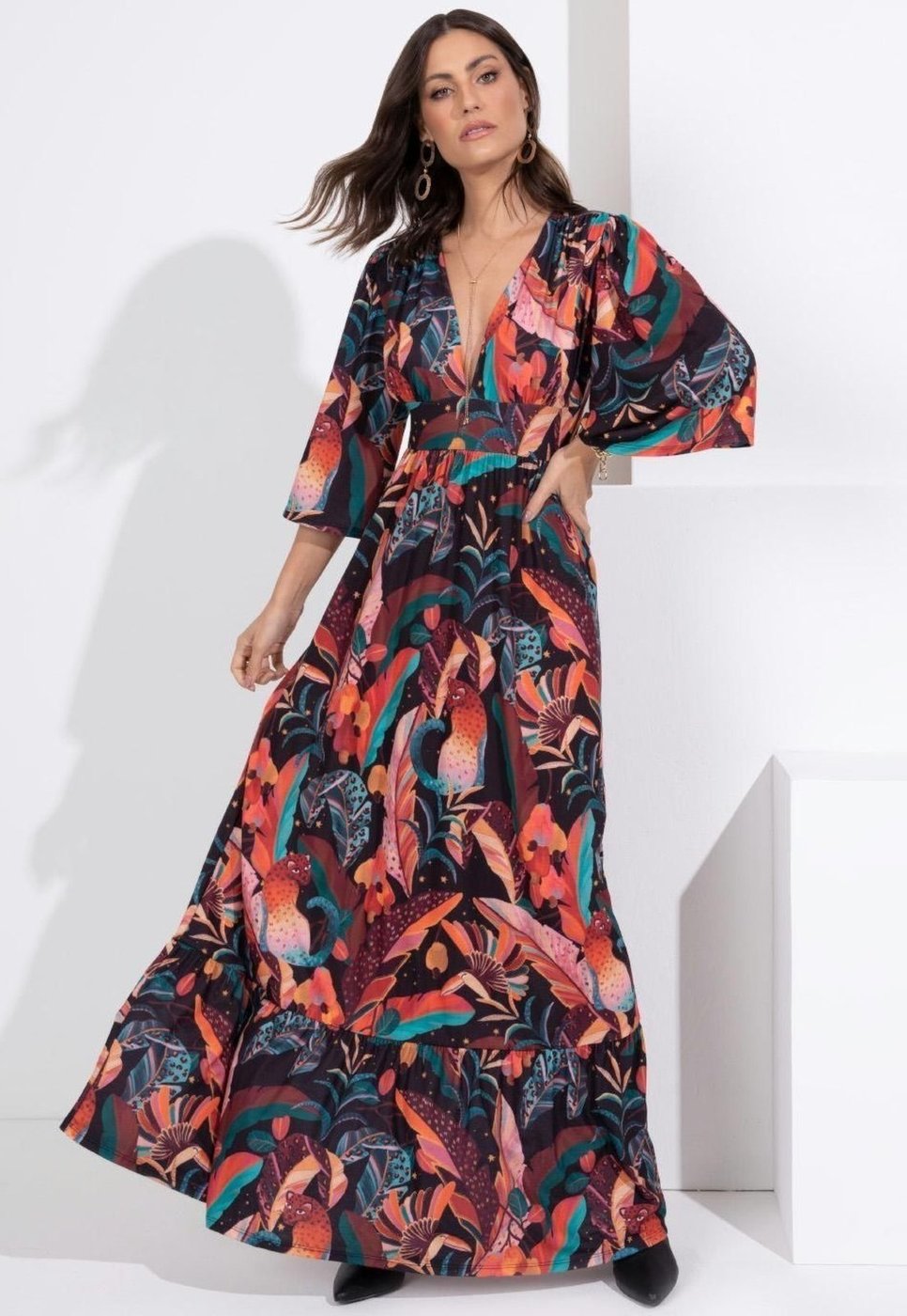 Vestido Longo Com Mangas Amplas