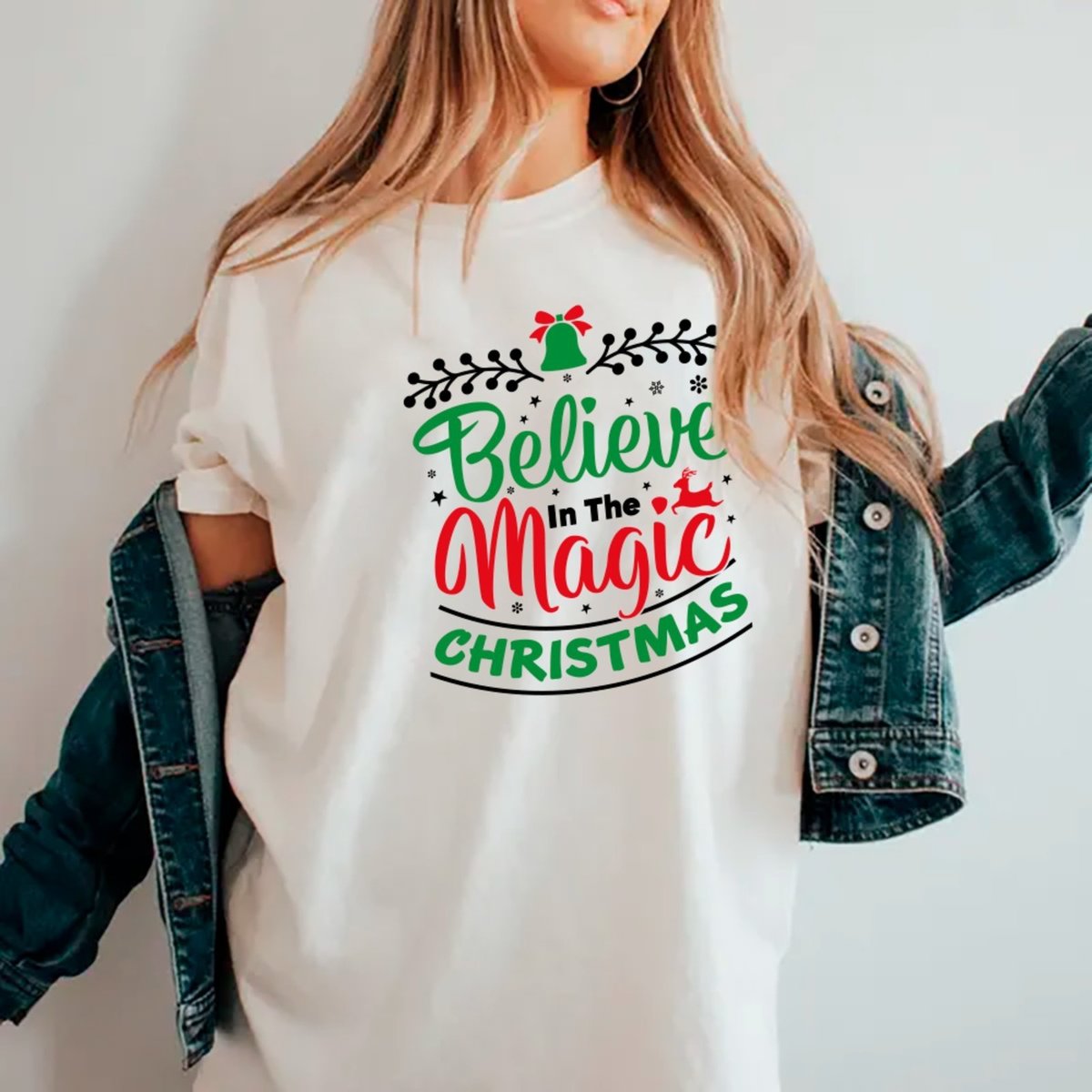 Imagem principal Camiseta Ousy Oversized Believe In The Magic Christmas Estampa Natalina Unissex preto ousy preto