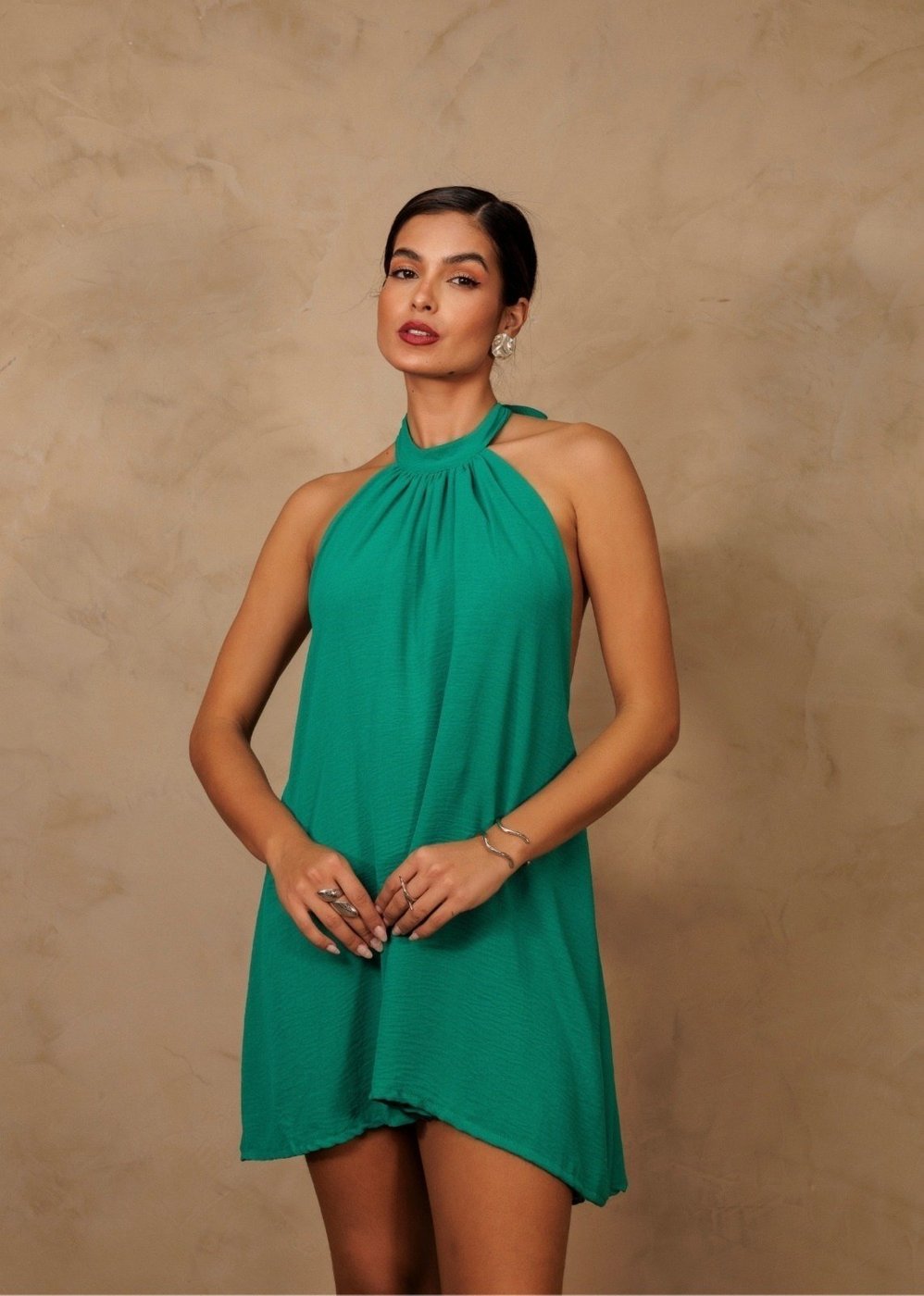 Imagem principal Vestido Curto Frente Única Luenny Bandeira Cia do Vestido verde Cia do Vestido verde