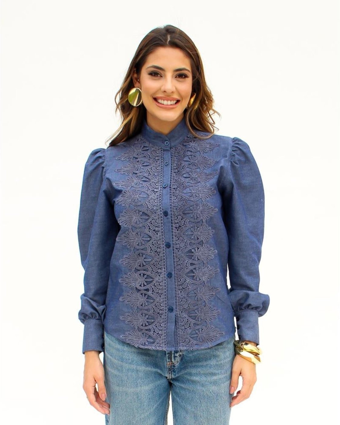 Imagem principal Camisa Feminina Jeans Acinturada com Detalhes em Renda e Corte Elegante TEODORO CAMISARIA azul TEODORO CAMISARIA azul