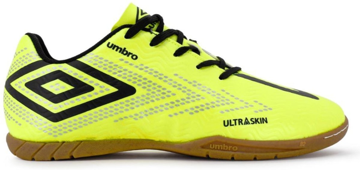 Chuteira Futsal Umbro Ultraskin