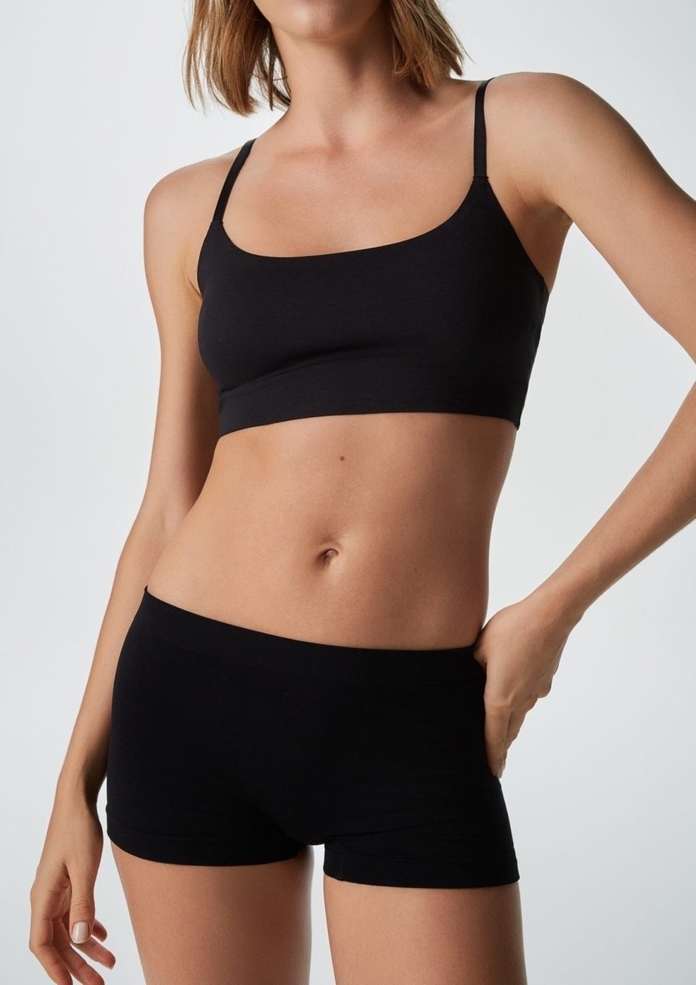 Imagem principal Top Feminino Corte A Fio Hering HERING INTIMATES preto HERING INTIMATES preto