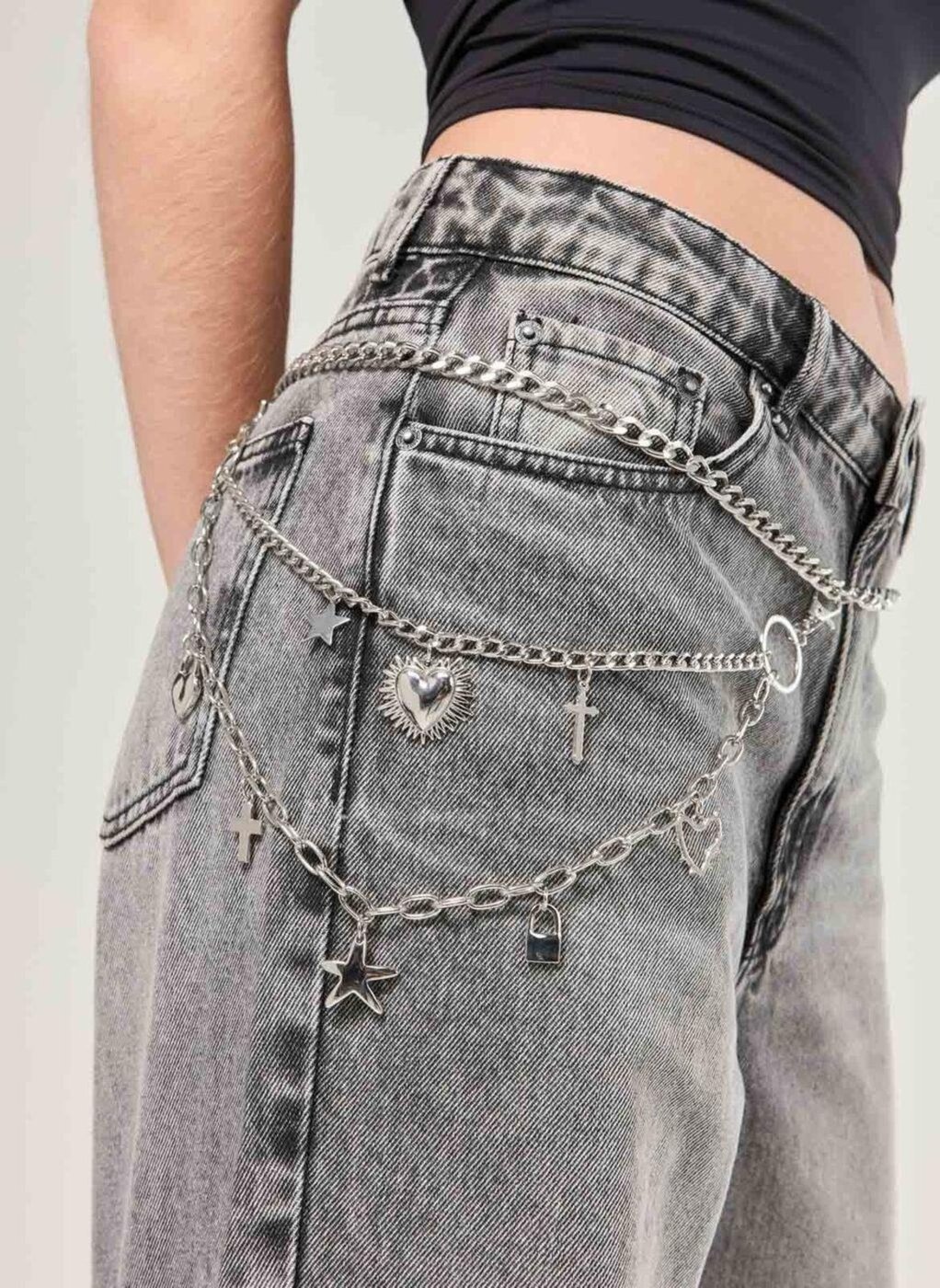 Cinto De Corrente Prateada Com Pingentes