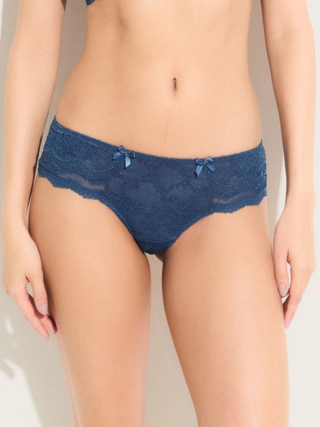 Imagem principal Calcinha Boyshort Renda Versalhes Azul Blue Wing Teal Loungerie incolor azul Loungerie incolor azul