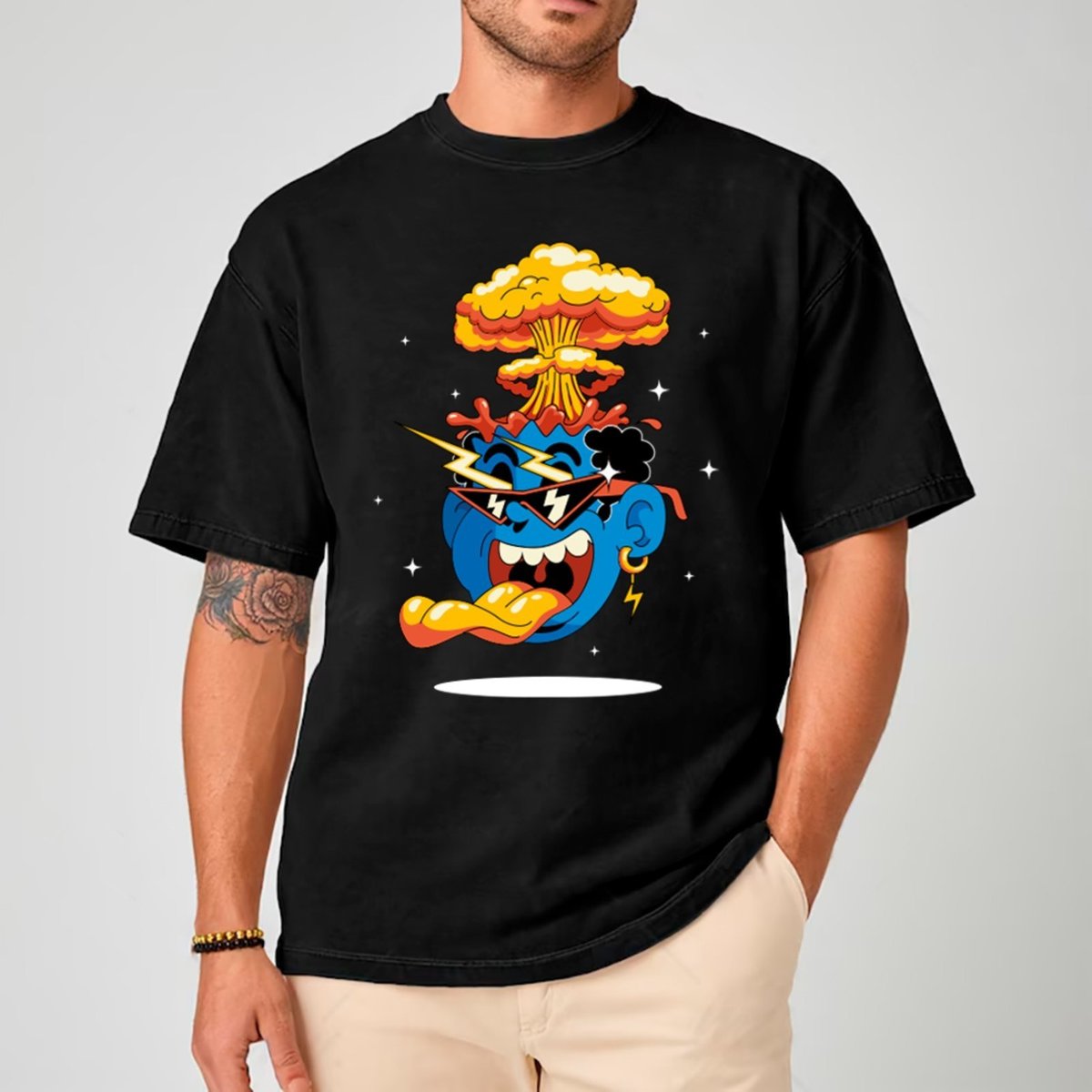 Imagem principal Camiseta Ousy Cartoon Explosiva Oversized Unissex branco ousy branco