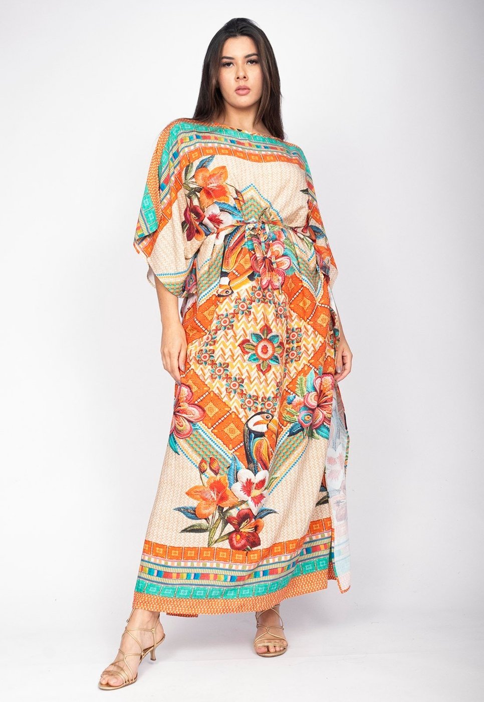 Vestido Amazonia Vital Kaftan Viscose Longo Estampa Tucano Urbano