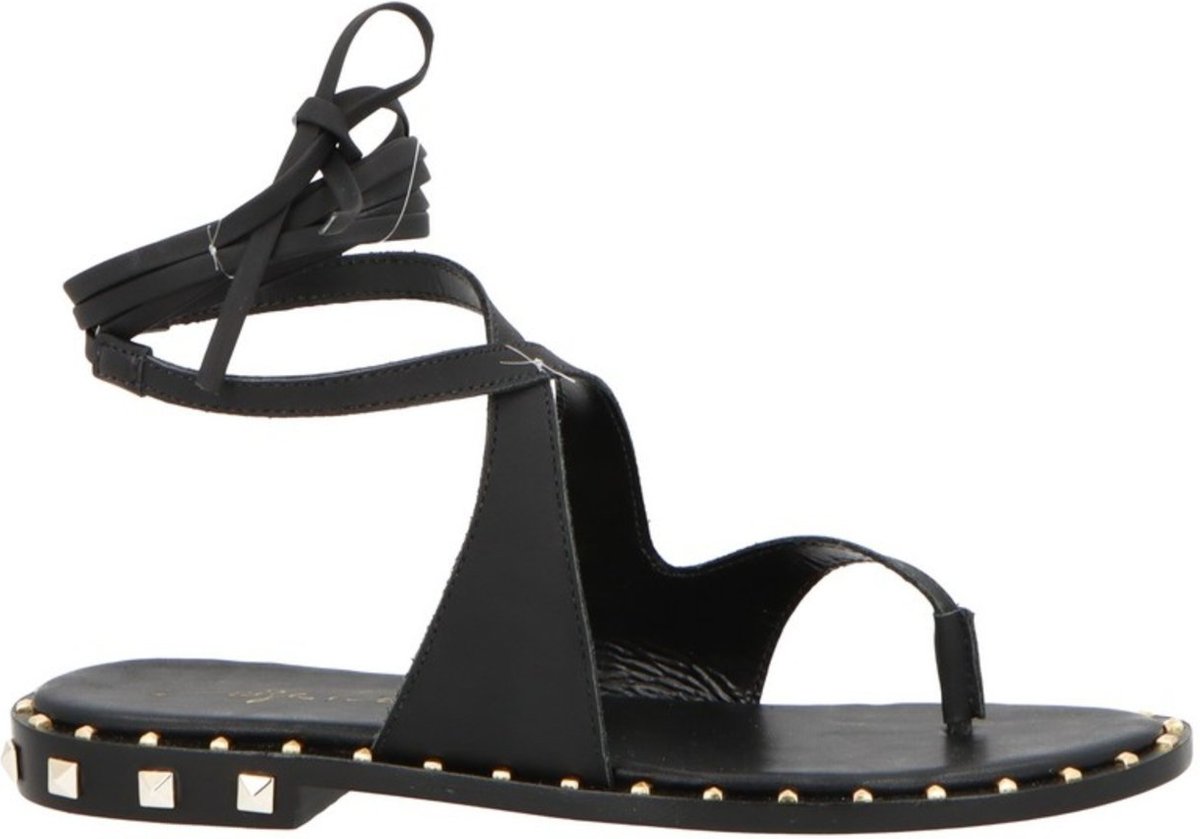 Imagem principal Sandália Rebites Luiza Barcelos 60450024 preto Luiza Barcelos preto