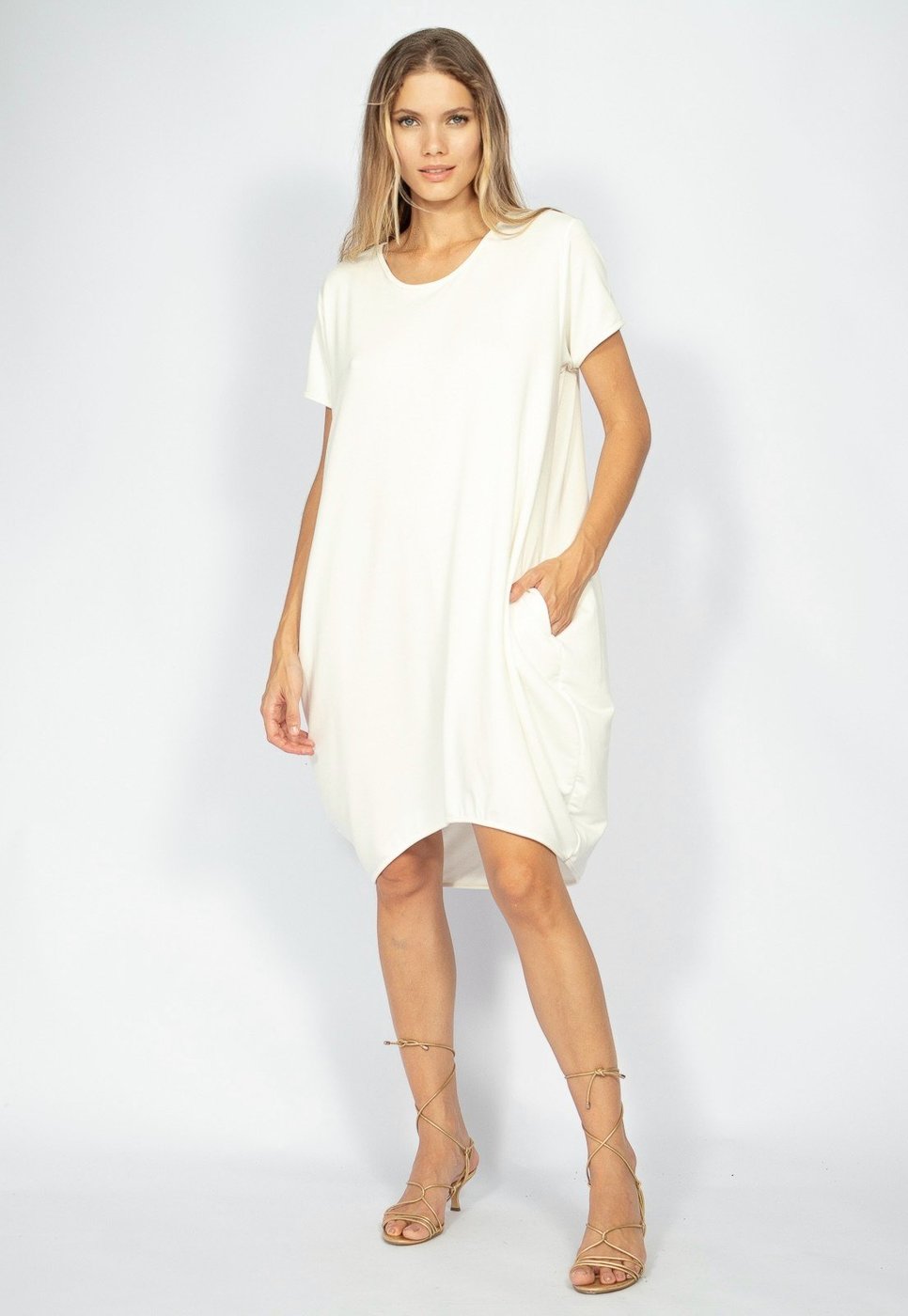 Vestido Curto Malha Amazonia Vital Amplo Always Off White