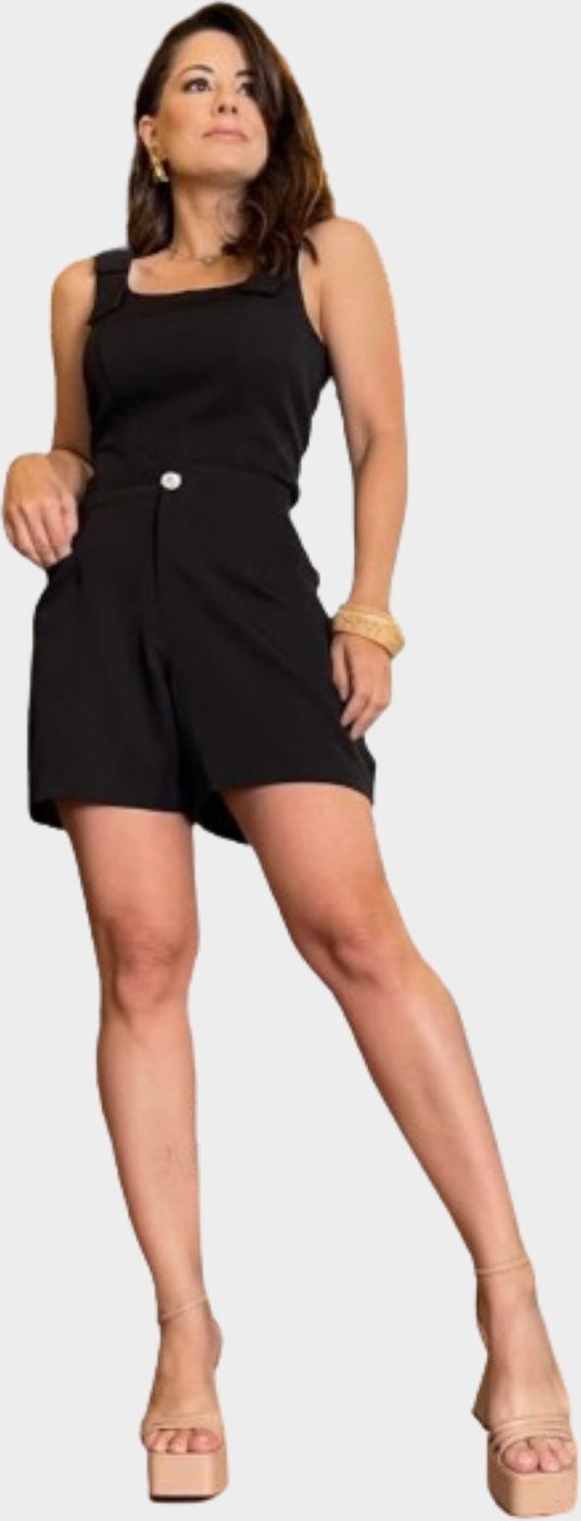 SHORT FEMININO COM BOTÁO DE STRASS