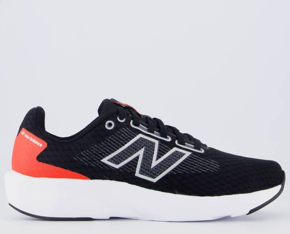 Tênis New Balance 413 V3 Preto e Coral