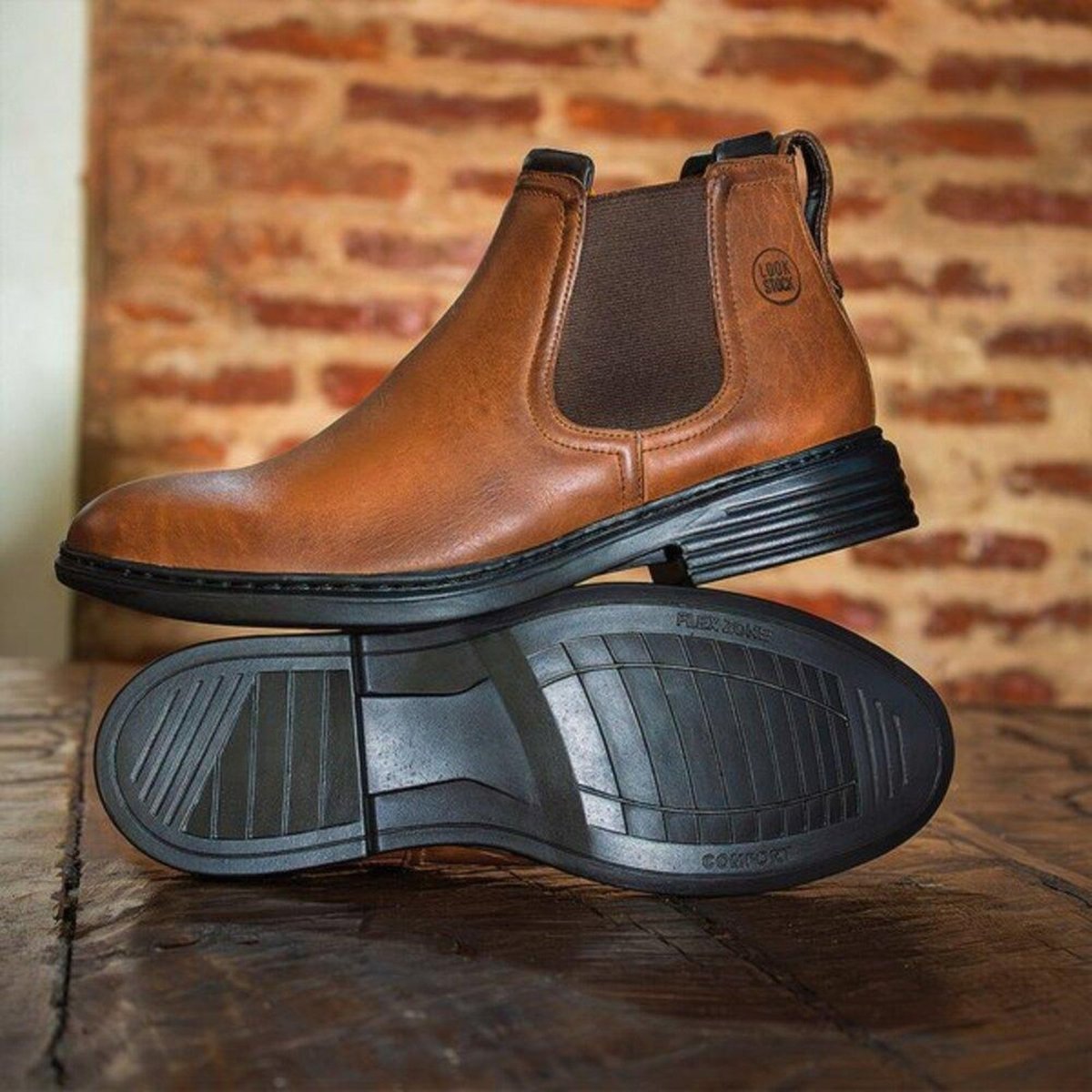 Imagem principal Bota Confortável Masculina Couro Look Stock Mais Leve Estilo Lookstock Botinas café Lookstock Botinas café