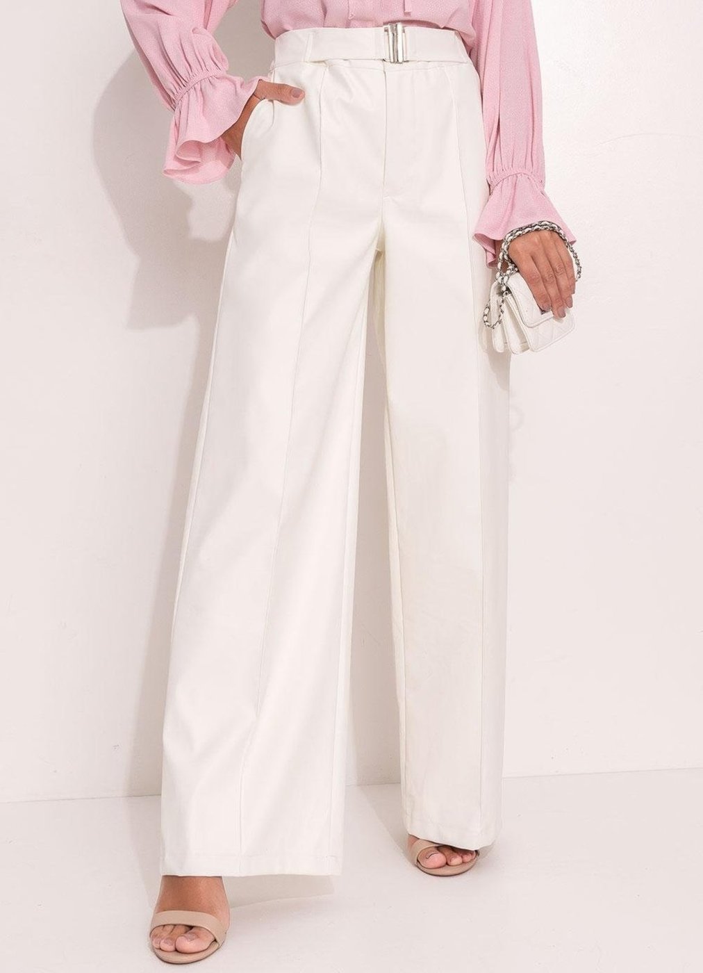 Calça Feminina Off White Em Material Sintético