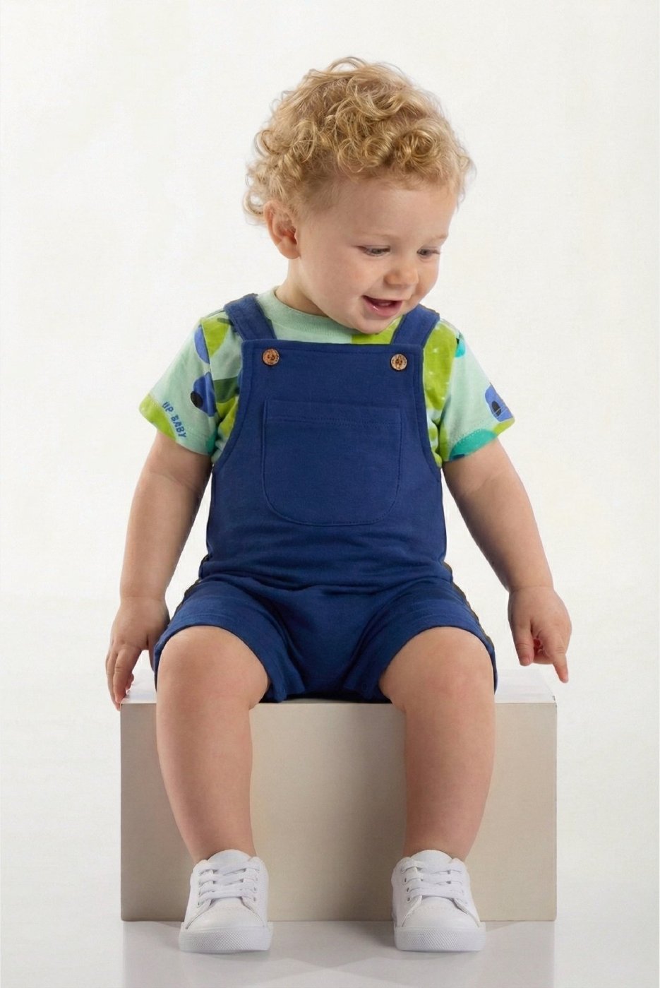 Imagem principal Infantil - Conjunto Jardineira e Body para Up Baby verde Up Baby verde