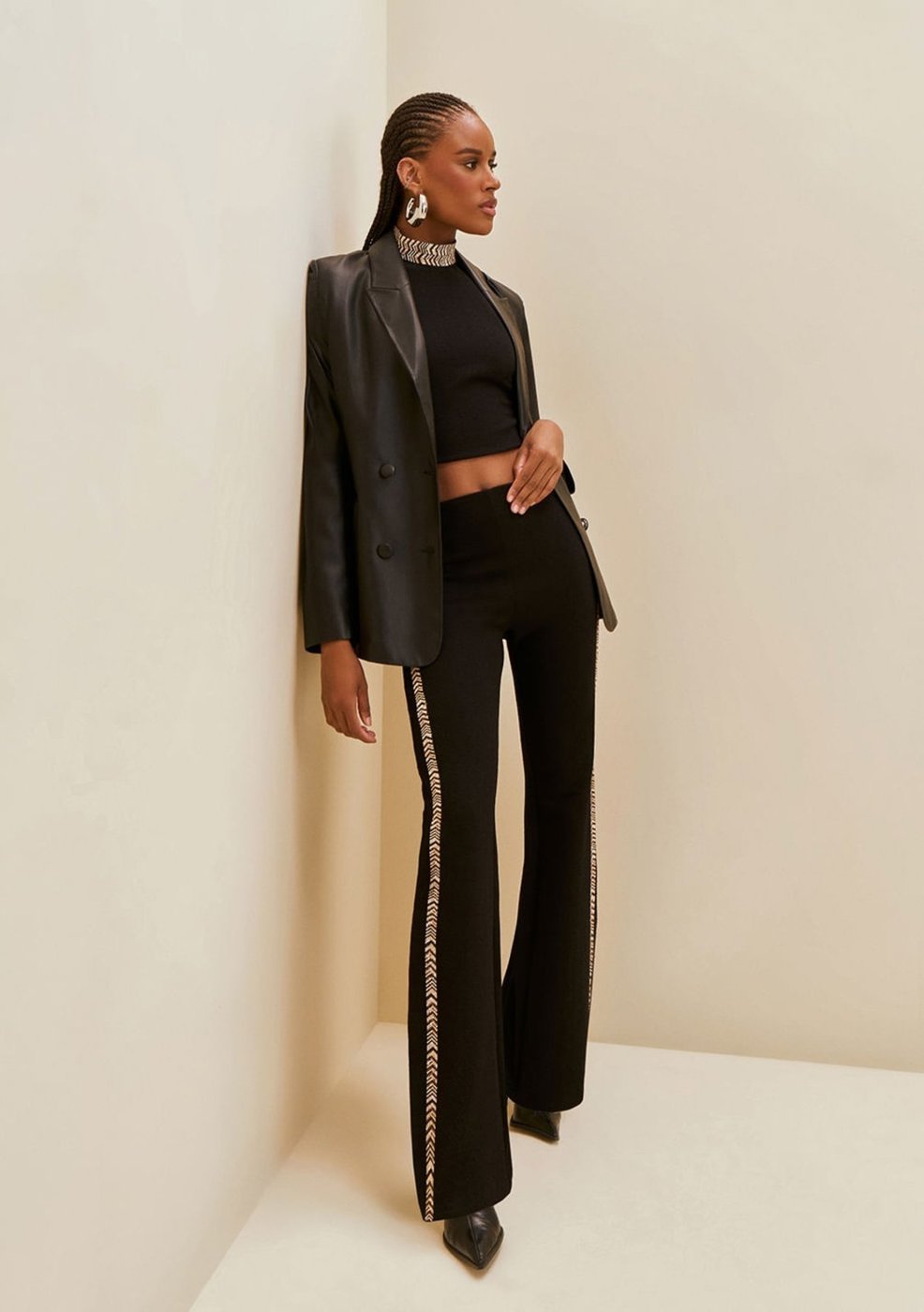 Calça Morena Rosa Flare Alta Preto