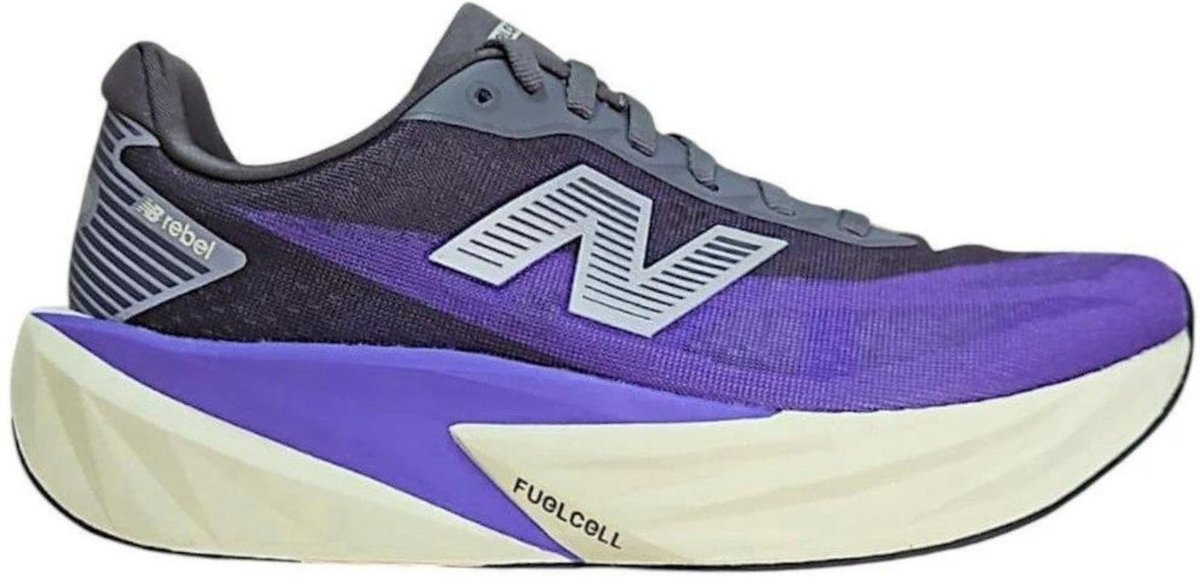 Tênis New Balance Masculino FuelCell Rebel v5 1347904 38