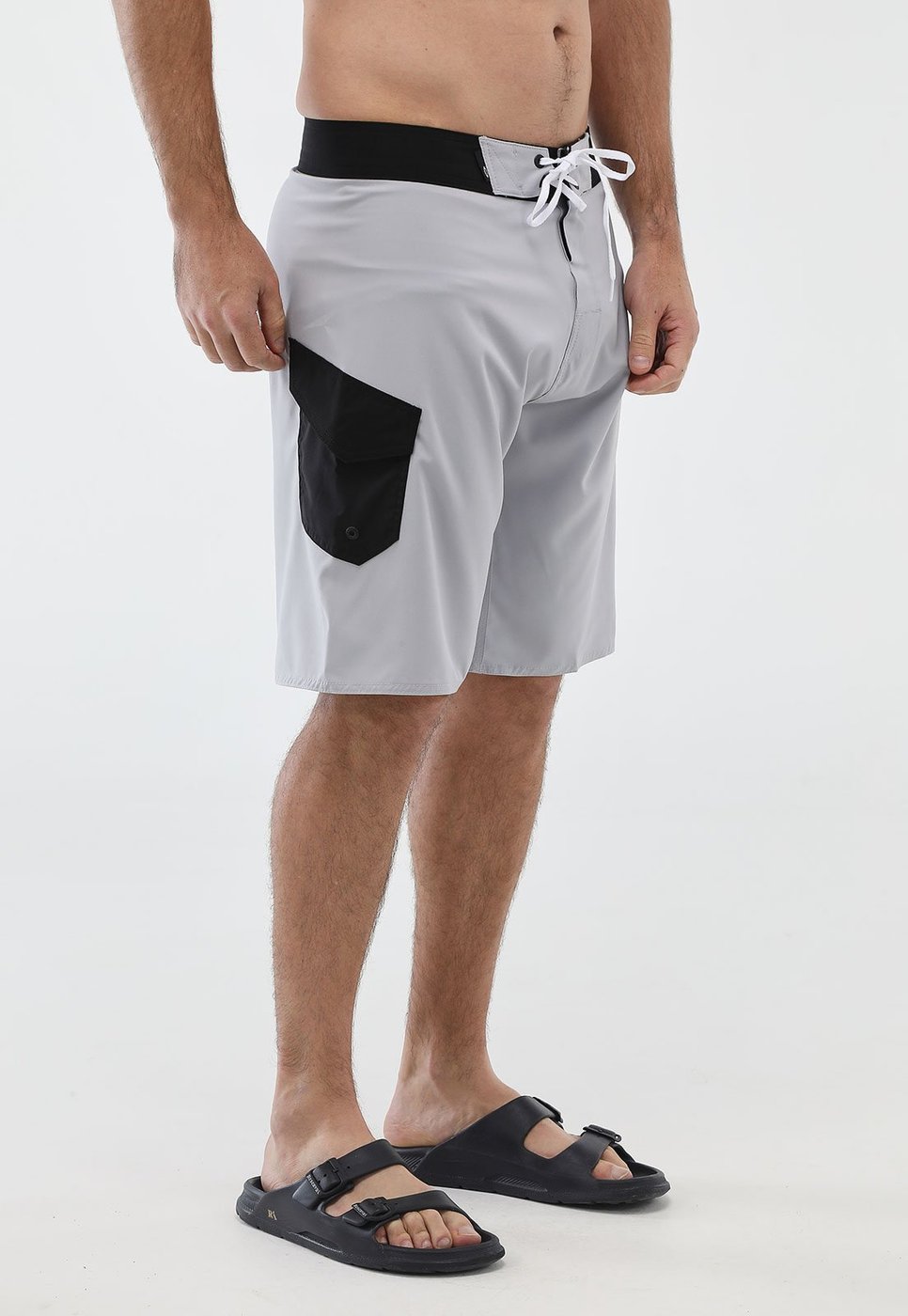 Imagem principal Bermuda Água Oakley Reta Mod Cana 21 cinza Oakley cinza