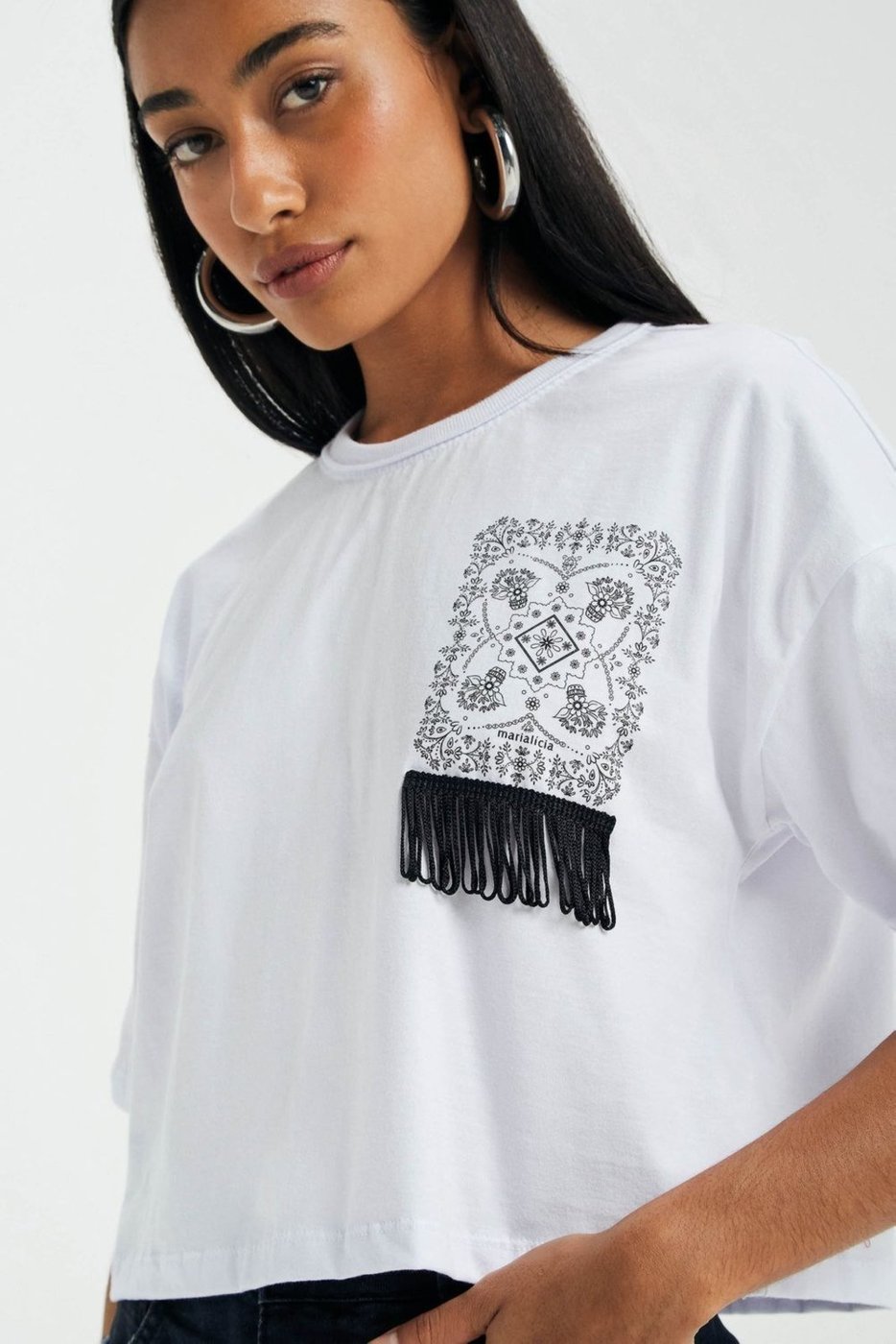 Imagem principal Blusa Feminina Estampa Com Franja Marialícia branco Marialícia branco