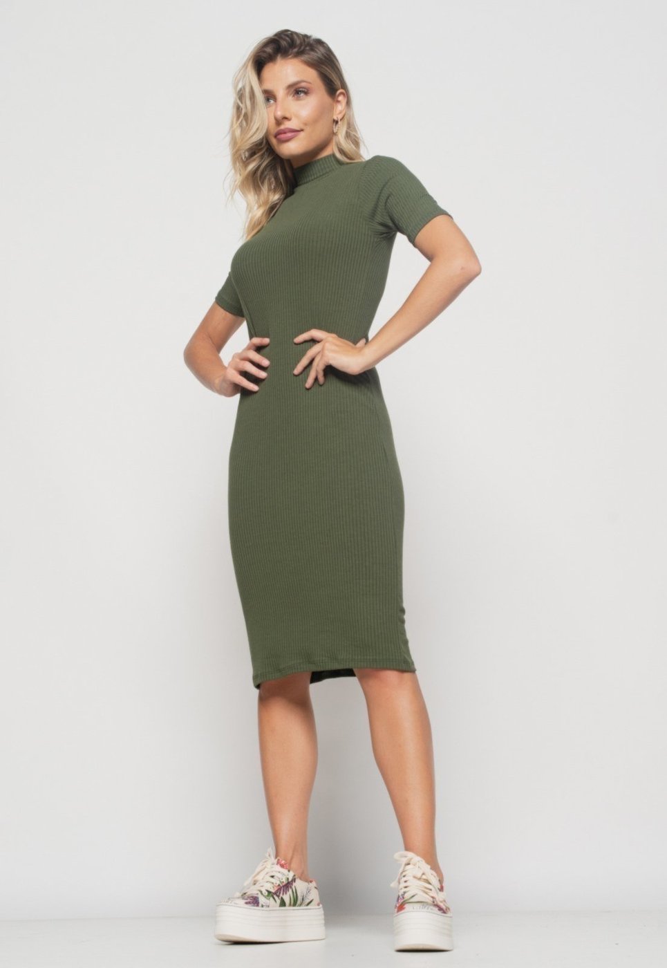 Vestido Salvatore Midi Manga Curta Canelado Verde