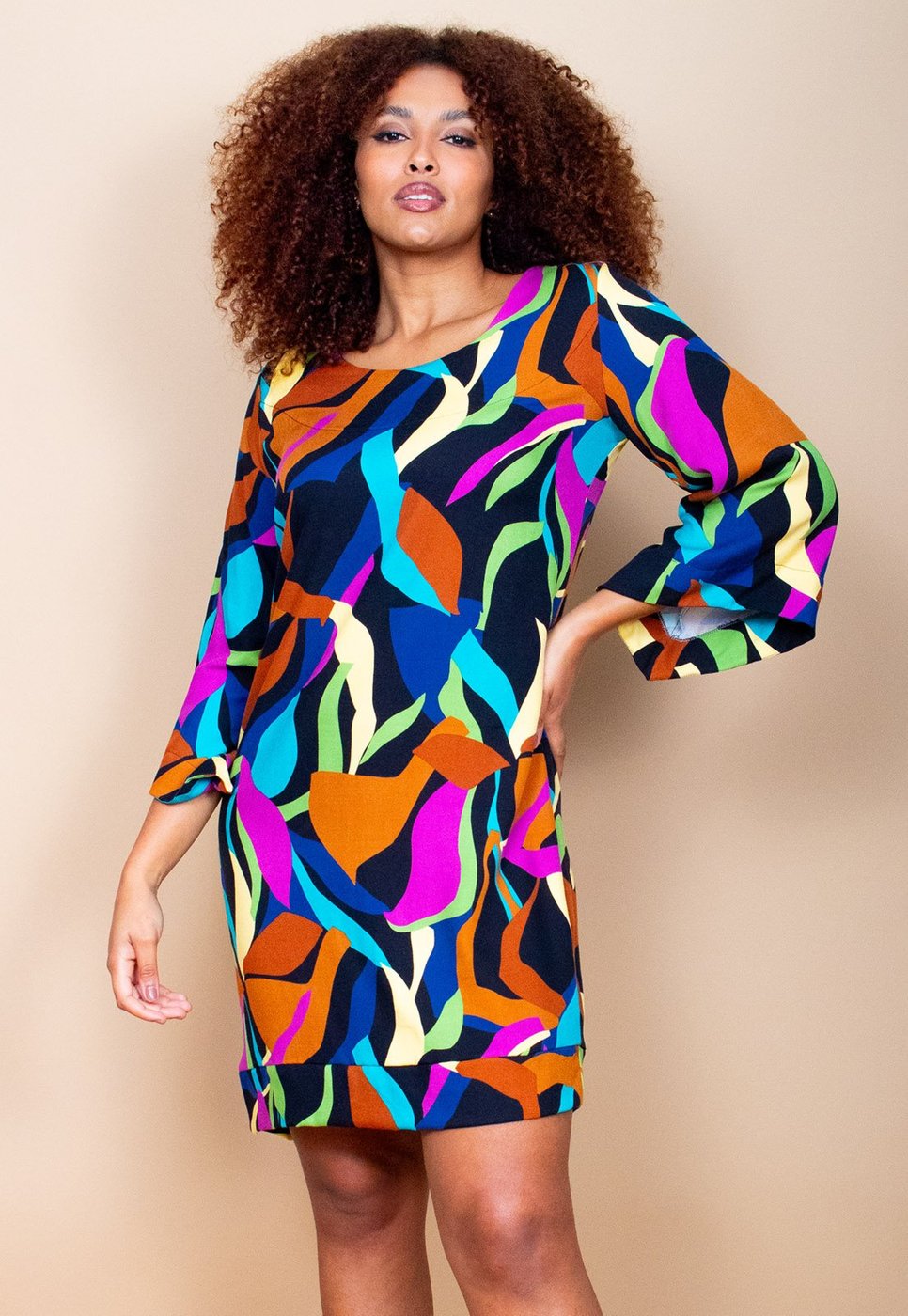 Vestido Curto Cabanafree Balli Manga Ampla Estampa Aurora Urbana