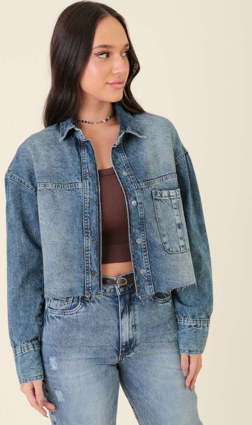 Imagem principal Jaqueta Jeans Pop Me Com Recortes E Bolso azul azul