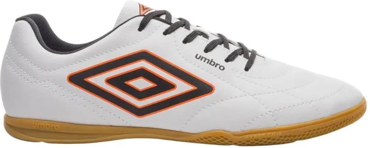 Imagem principal Chuteira Futsal Umbro Class Footballer - Branca branco Umbro branco