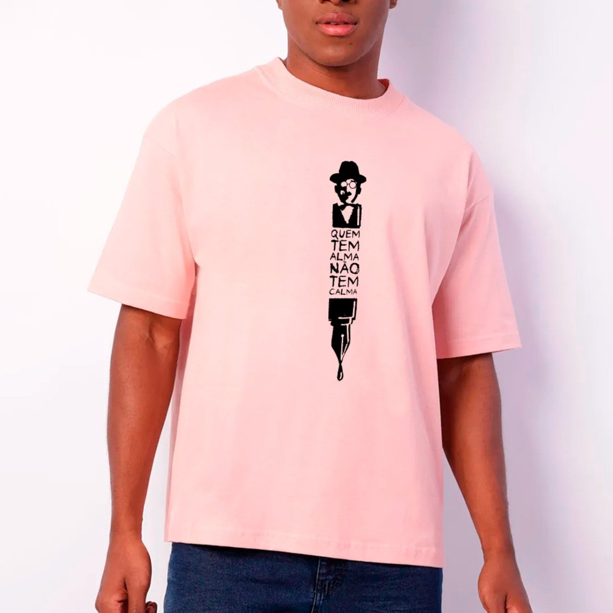 Imagem principal Camiseta Ousy Básica Frase Poética Alma Inquieta Cultura Literária Unissex rosa ousy rosa