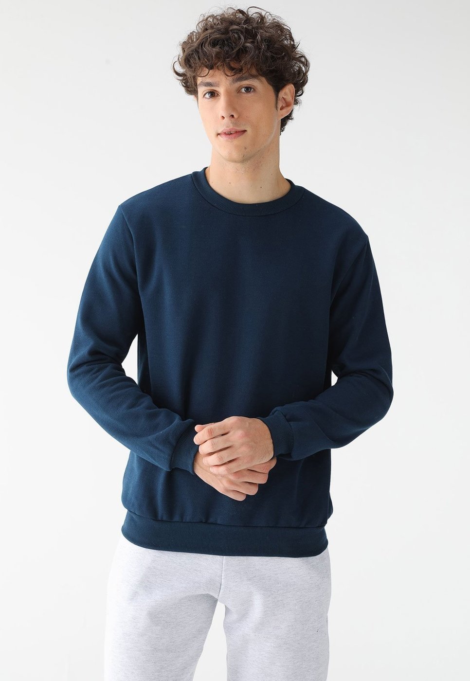 Imagem principal Blusa de Frio Moletom Masculino Flanelado Benellys Liso Gola Redonda Marinho azul marinho Benellys azul marinho