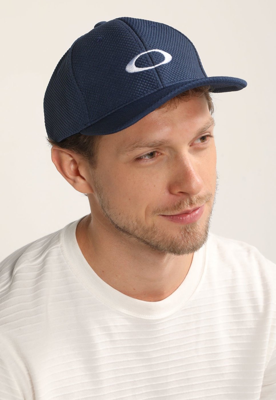 Boné Aberto Oakley Mod Ellipse Aba Curva Azul-Marinho