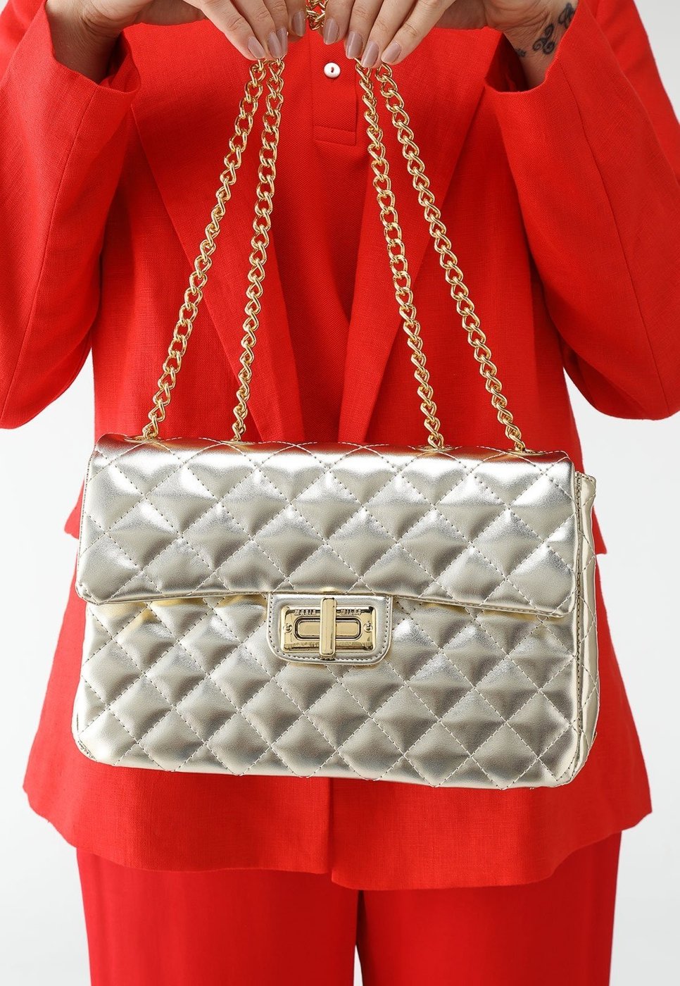 Bolsa Feminina Maria Milão Matelassê Dourada Metalizada